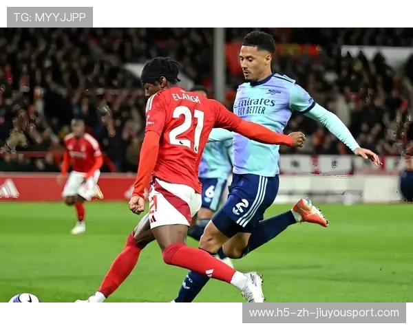 伴随着切尔西1-0热刺，阿森纳2-0，利物浦2-0，英超最新积分榜出炉，英超集锦利物浦